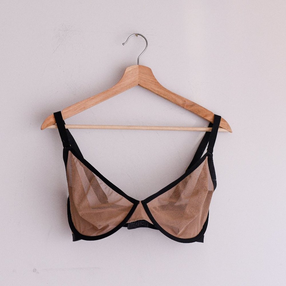 Cuup The Plunge in Taupe and Black